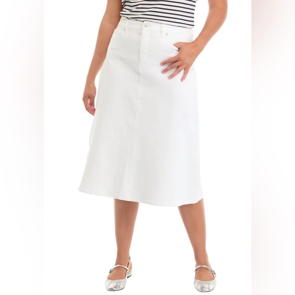 Gloria Vanderbilt Dresses & Skirts - Gloria Vanderbilt Vintage White Midi Denim Skirt NWT